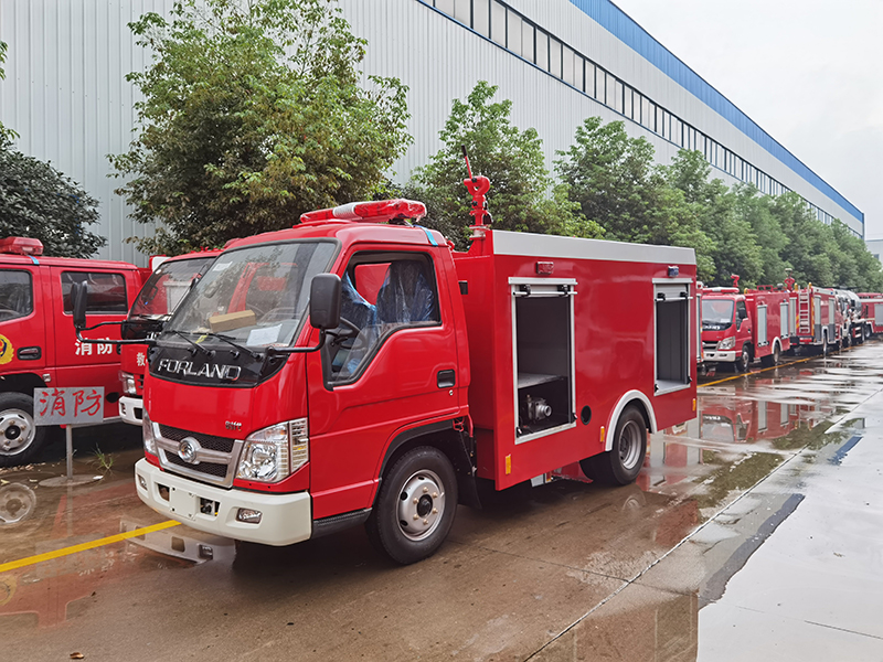 2噸微型消防水車(chē)
